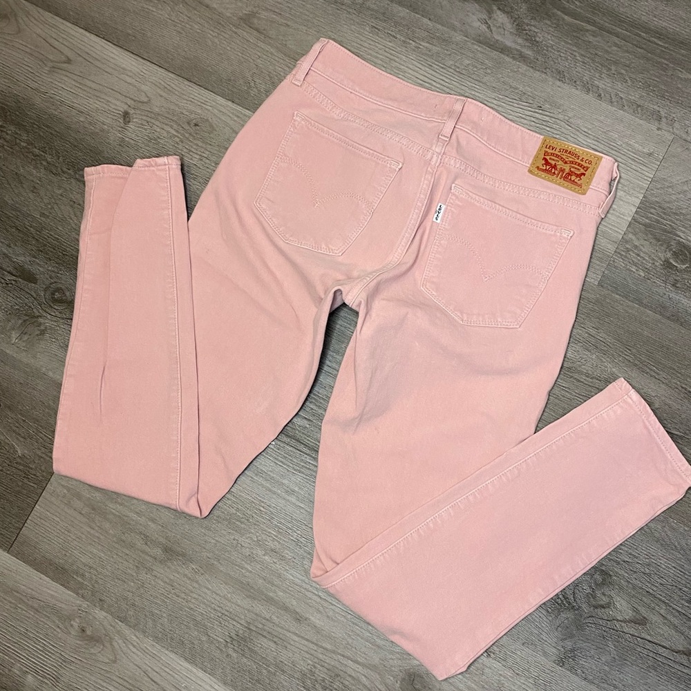 Levi's pink skinny jeans